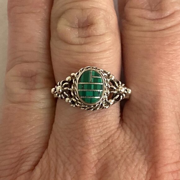 VTG Sterling Silver 925 Oval Malachite Inlay Etruscan Style Accent Ring Sz 6.25 - Picture 1 of 16